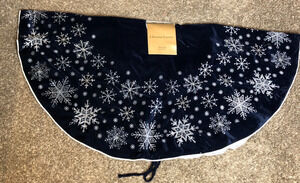 Christian Lacroix Christmas Tree Shirt 52” Navy with Silver Snowflakes Beaded